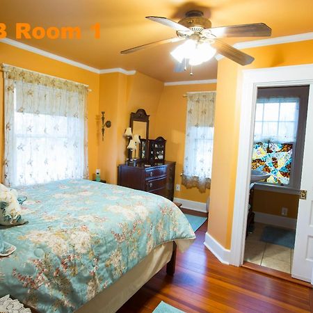 Sheppard'S Campus B&B Kingston Esterno foto
