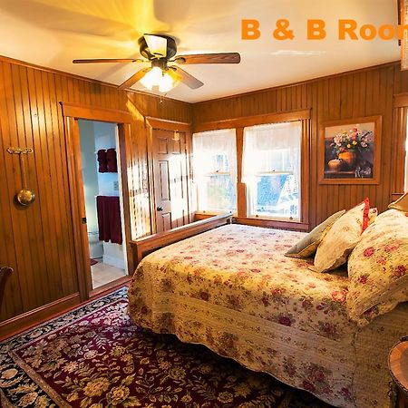 Sheppard'S Campus B&B Kingston Esterno foto